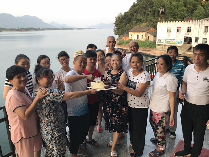 我們的江城清洗團隊，我們的團建