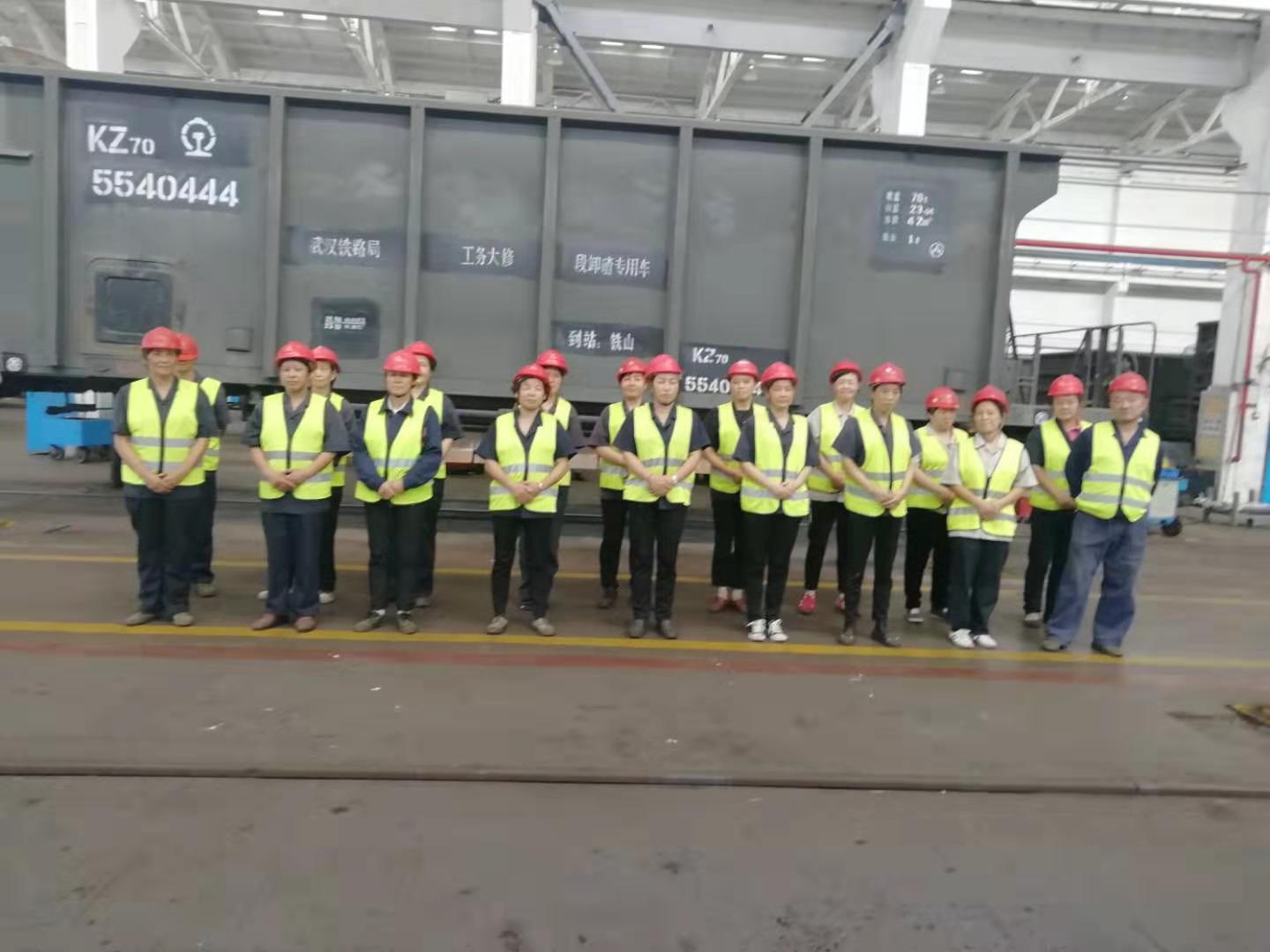 江岸車(chē)輛段日常保潔